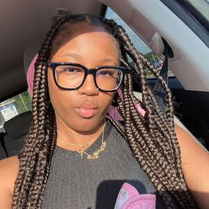 Meet your Posher, Aubreyona